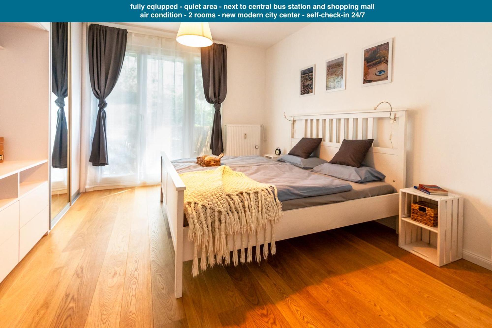 Quiet Apartment In New City Center, Nivy Μπρατισλάβα Εξωτερικό φωτογραφία